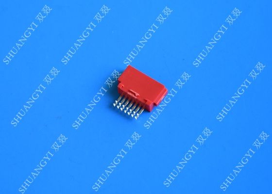 Porcellana Pin femminile esterno rosso su misura di tensione 125Vac SMT 7 del connettore di SATA fornitore