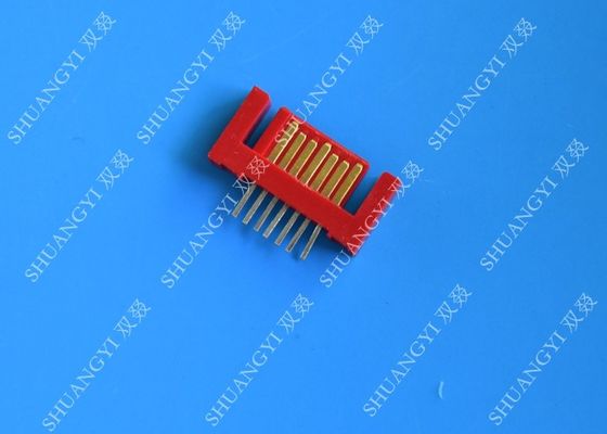 Porcellana Tipo esterno rosso leggero di tensione 500V SMT del connettore di Pin di SATA 7 fornitore